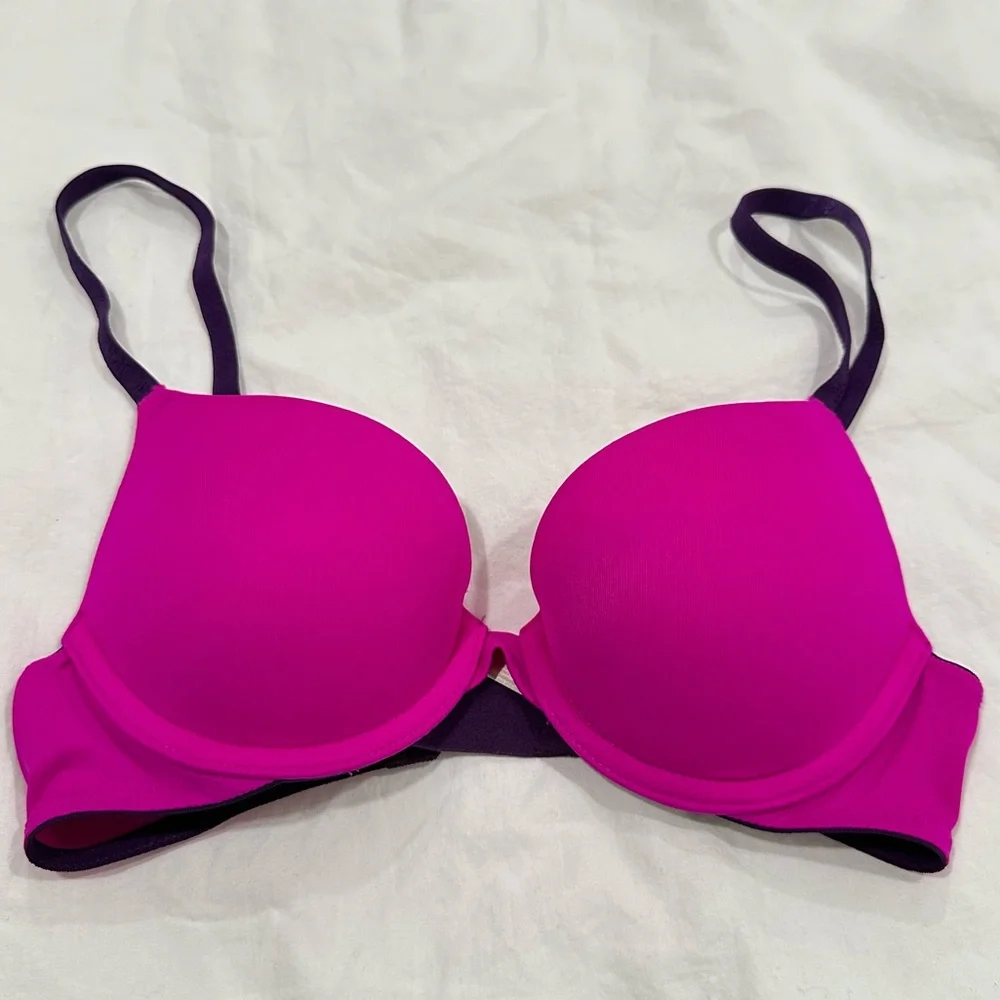 Pink Victoria’s Secret Wear Everywhere Push Up Bra Size 32A - Picture 1 of 4